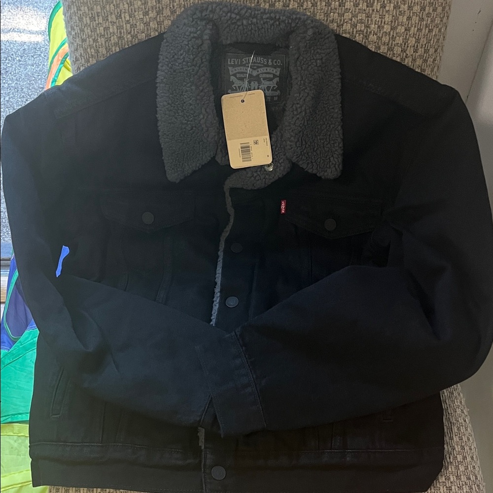 Levi's Men's Black Denim Jacket with Gray Sherpa lining